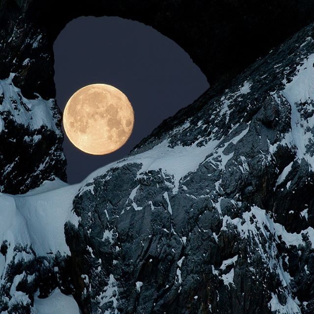 Mond im Martinsloch_Schaufelberger_s